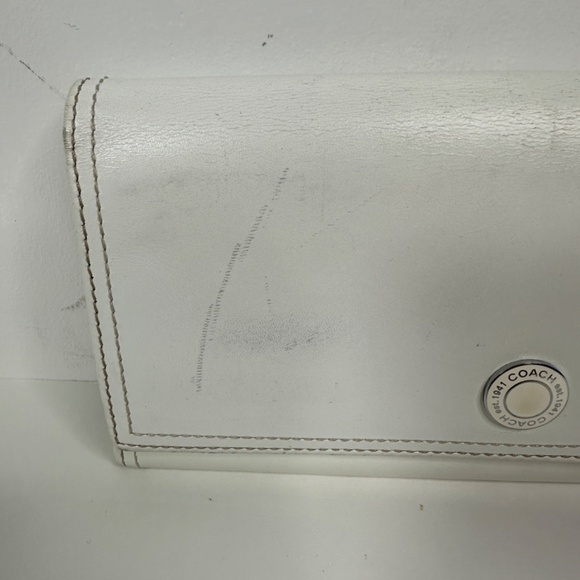 Coach Slim Trifold Wallet leather In Color Ivory - Picture 2 of 13